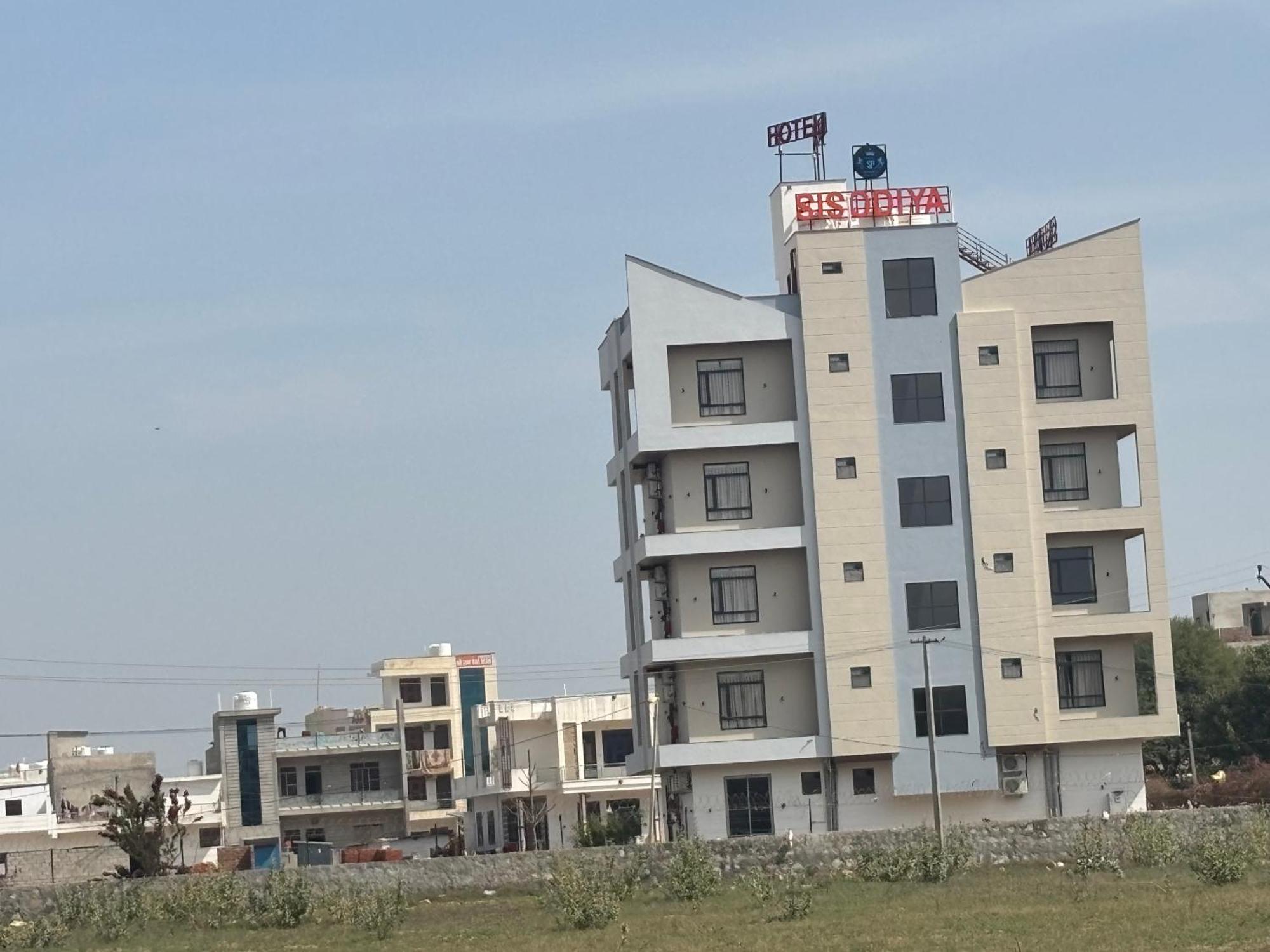 Hotel Sisodiya Palace Khatu Bagian luar foto